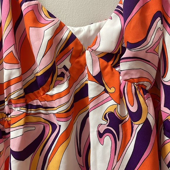 Mini Dress - Picture 3 of 4